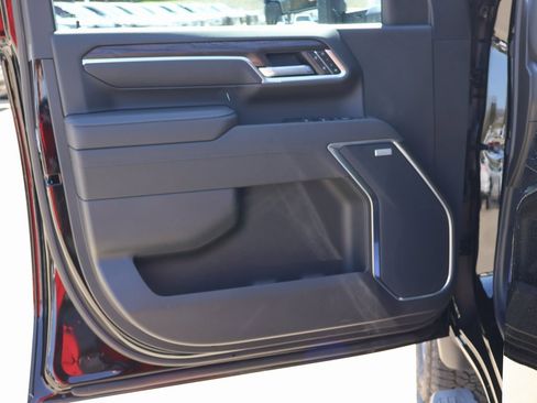 New 2025 GMC Sierra 2500 SLT w/ SLT Premium Package image 12