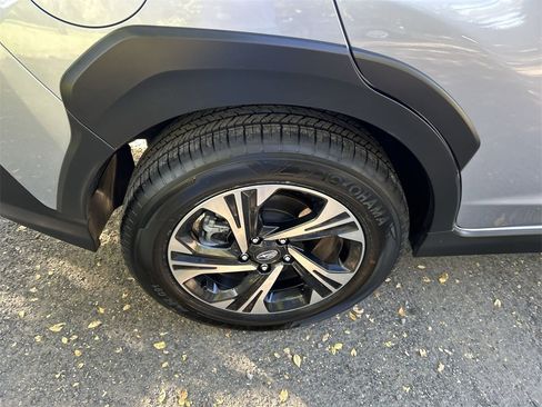 Certified 2025 Subaru Crosstrek 2.0i Premium image 12