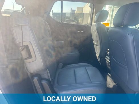 Used 2019 Chevrolet Traverse LT w/ LT Premium Package AWD/4WD image 14