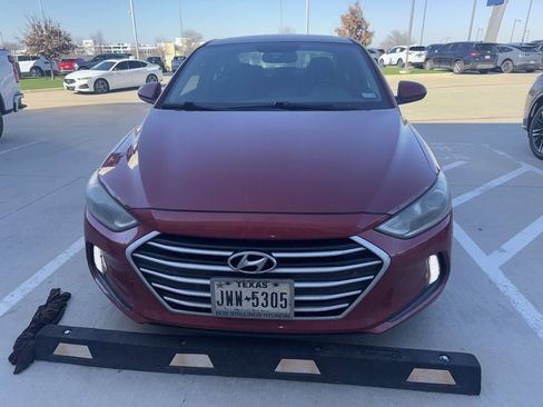 Used 2017 Hyundai Elantra Value Edition image 2