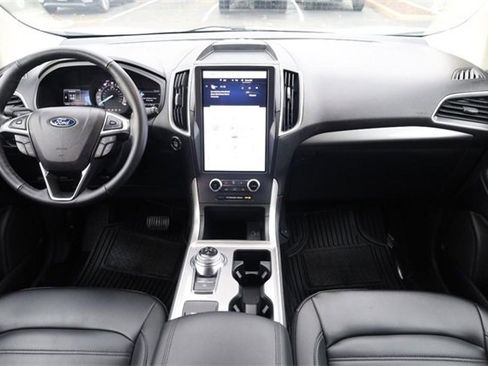 Certified 2024 Ford Edge SEL image 21