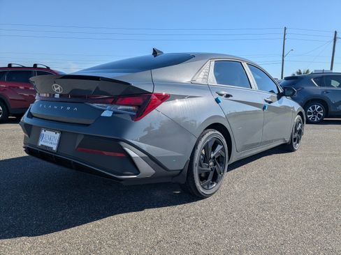 New 2026 Hyundai Elantra Sport FWD image 5