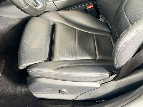 Used 2021 Mercedes-Benz C 300 C 300 image 18