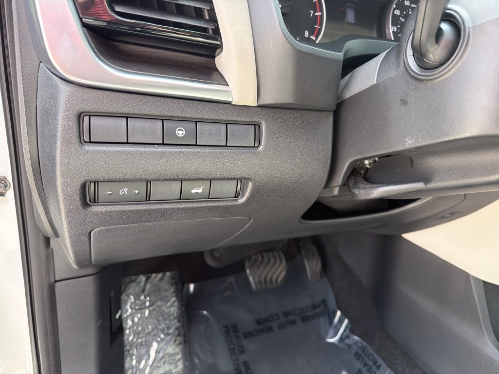 Used 2021 Nissan Rogue SL w/ Premium Package FWD image 20