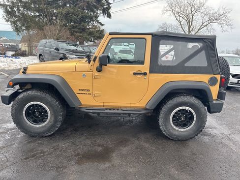 Used 2014 Jeep Wrangler Sport image 6