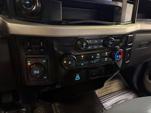 Used 2023 Ford F350 XL w/ 360-Degree Camera Package AWD/4WD image 21