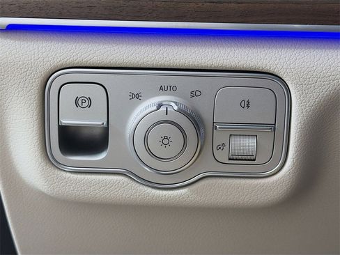 New 2026 Mercedes-Benz GLE 350 4MATIC image 11