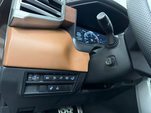 Used 2023 Toyota Tundra 1794 Edition image 40