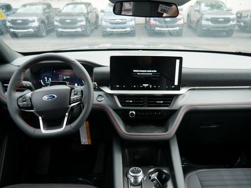 New 2026 Ford Explorer ST-Line w/ ST-Line Street Pack image 5