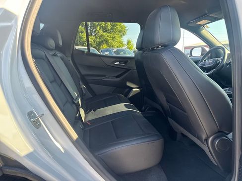 Used 2026 Chevrolet Equinox LT w/ Convenience Package II FWD image 12