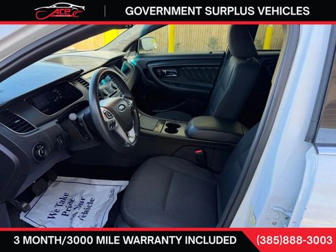 Used 2017 Ford Taurus Police Interceptor FWD image 11