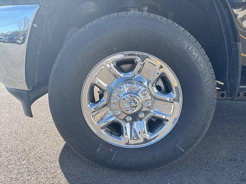 New 2026 RAM 2500 Tradesman AWD/4WD image 7