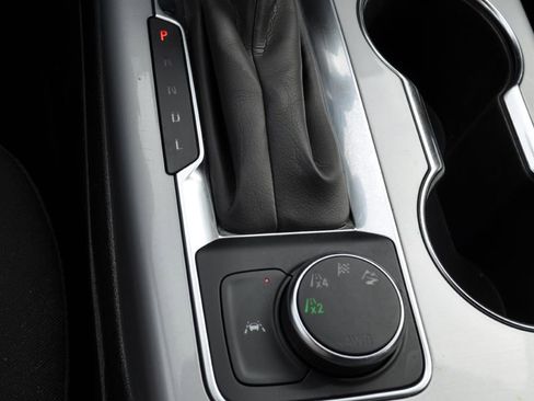 Used 2024 Chevrolet Blazer LT image 14