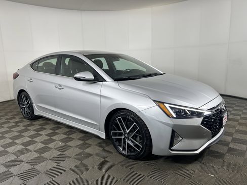 Used 2019 Hyundai Elantra Sport w/ Cargo Package image 3