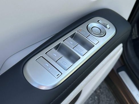 New 2026 Hyundai Palisade Calligraphy FWD image 18