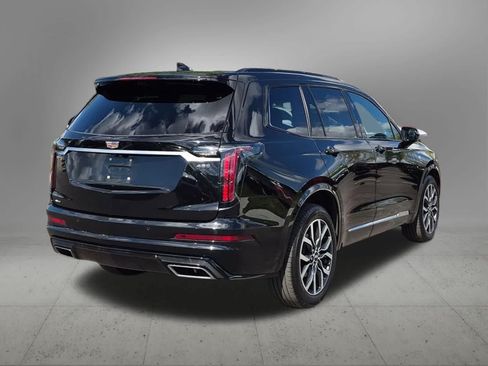 Used 2024 Cadillac XT6 Sport w/ Technology Package AWD/4WD image 6