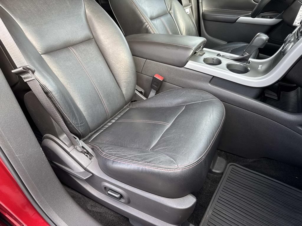 Used 2014 Ford Edge SEL w/ Equipment Group 204A FWD image 25