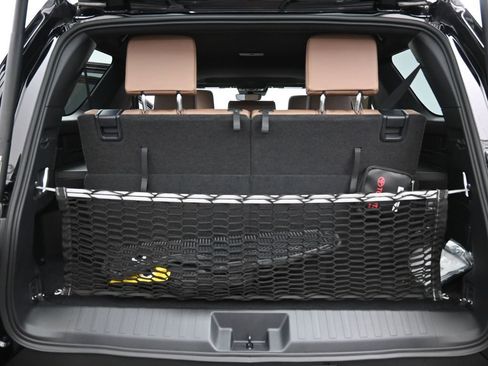 Certified 2025 Toyota 4Runner Limited AWD/4WD image 36