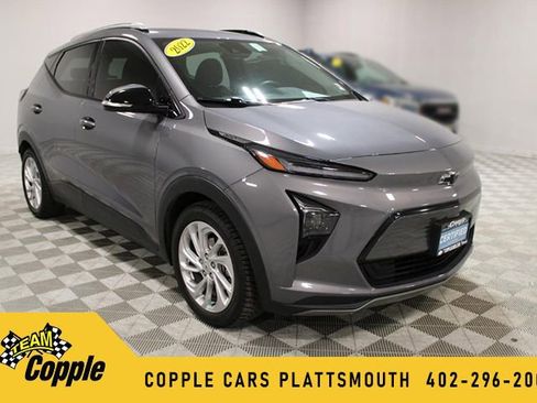 Used 2022 Chevrolet Bolt EUV LT w/ Driver Confidence Package image 1