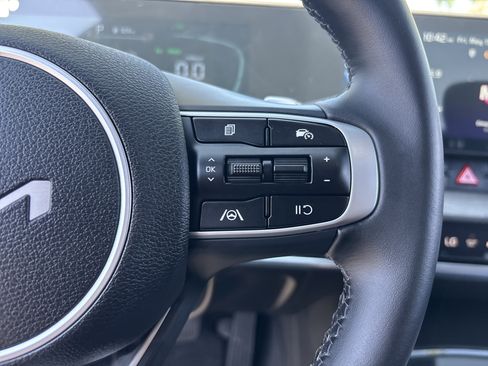 Used 2025 Kia Sportage X-Line AWD/4WD image 27