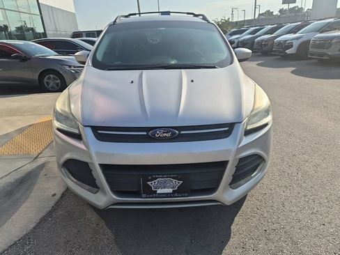 Used 2013 Ford Escape SE FWD image 2