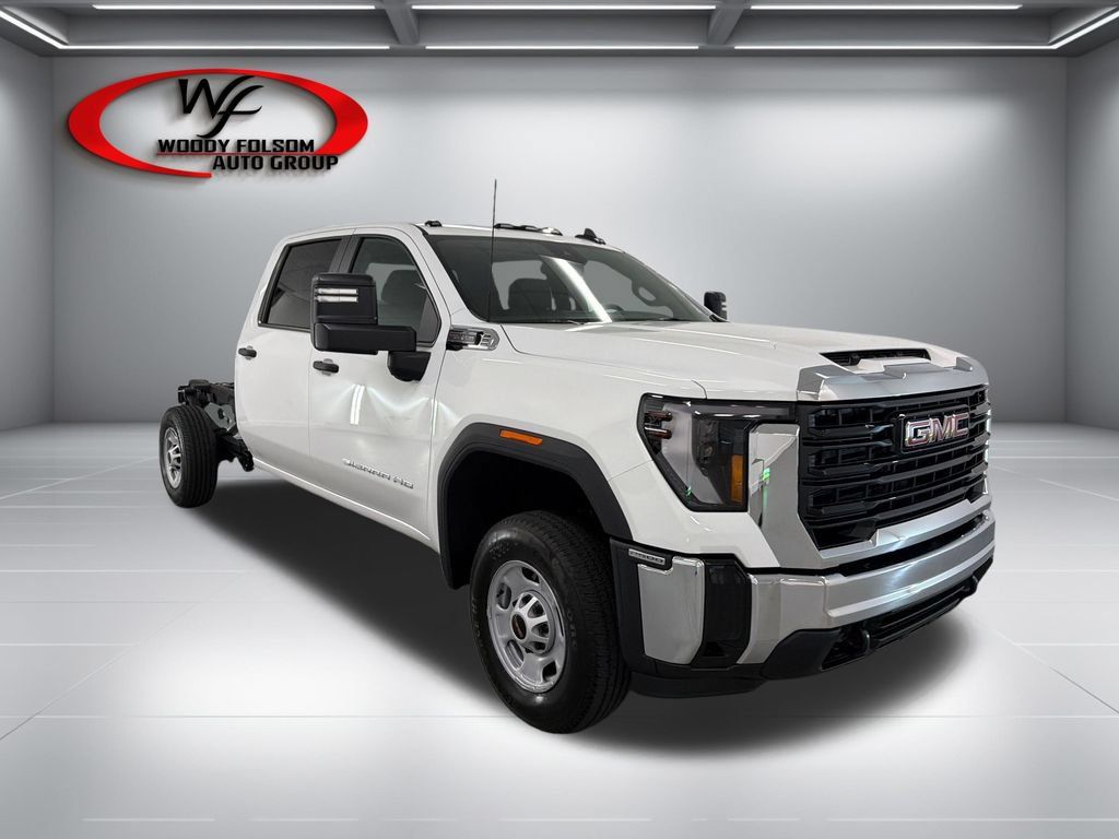 New 2026 GMC Sierra 2500 Pro w/ Convenience Package AWD/4WD image 3