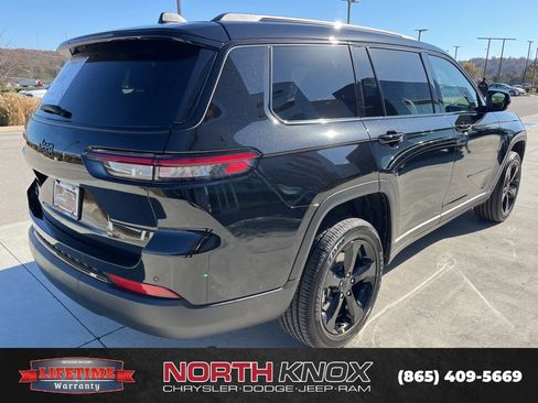 New 2025 Jeep Grand Cherokee L Altitude image 21