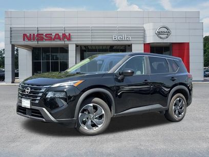 Used 2025 Nissan Rogue SV