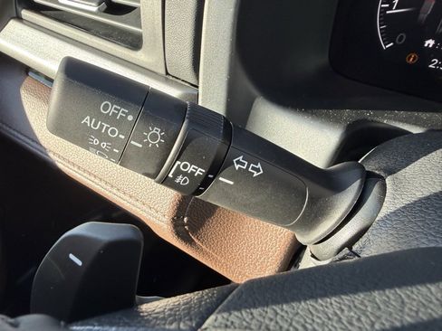 New 2026 Honda Odyssey Touring image 24