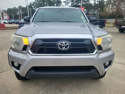 Used 2015 Toyota Tacoma PreRunner image 4