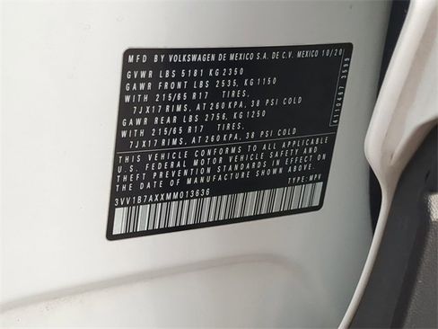 Certified 2021 Volkswagen Tiguan S image 31