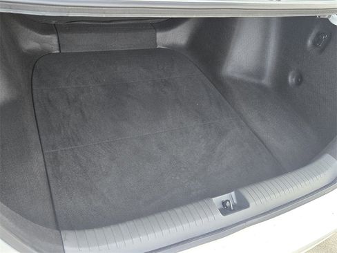 Used 2023 Honda Accord LX image 14