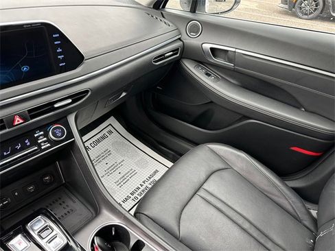 Used 2023 Hyundai Sonata Limited image 29