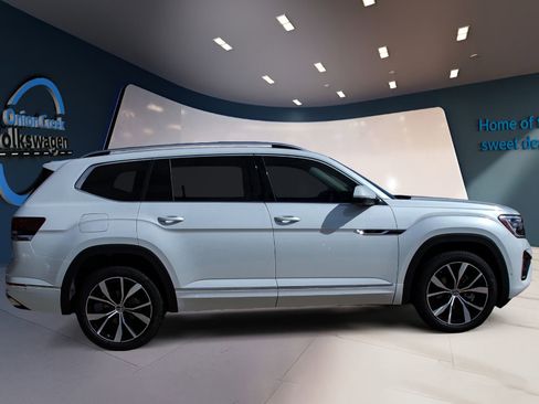 New 2026 Volkswagen Atlas SEL Premium R-Line AWD/4WD image 4