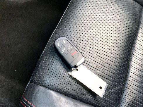 Used 2023 Dodge Durango R/T image 15