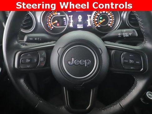 Used 2022 Jeep Gladiator Sport image 20