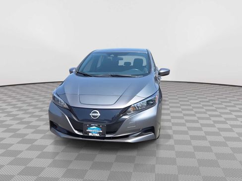 Used 2024 Nissan Leaf S FWD image 3