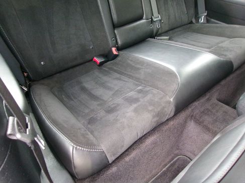 Used 2018 Dodge Challenger GT w/ GT Interior Package image 11