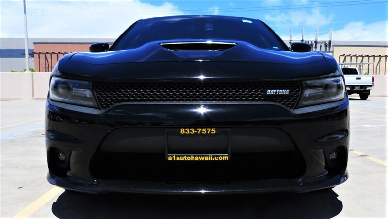 Used 2019 Dodge Charger R/T w/ Plus Group RWD image 8