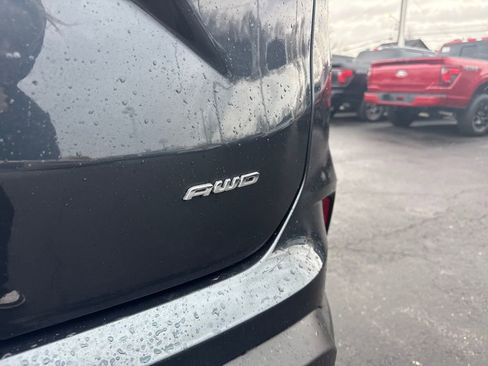 Used 2024 Ford Edge SEL w/ Convenience Package image 11