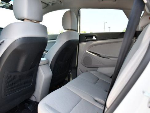 Used 2019 Hyundai Tucson SE FWD image 20