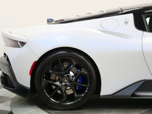 Used 2023 Maserati MC20 -Factory Matte Paint, Extended image 46
