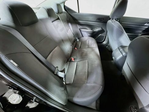 Used 2025 Nissan Altima 2.5 SV FWD image 23