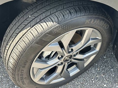 Used 2026 Kia Seltos LX FWD image 10