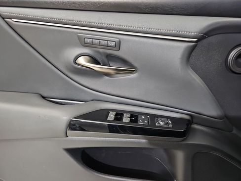 Certified 2025 Lexus ES 300h w/ Premium Package FWD image 26