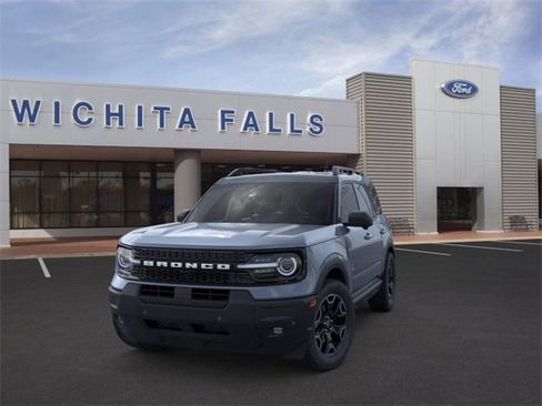 New 2025 Ford Bronco Sport Outer Banks w/ Outer Banks Tech Package+ image 2