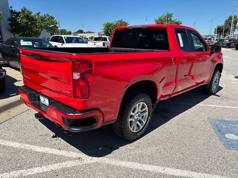 Used 2019 Chevrolet Silverado 1500 RST AWD/4WD image 27