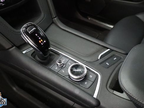 Used 2023 Cadillac XT5 Luxury FWD image 18