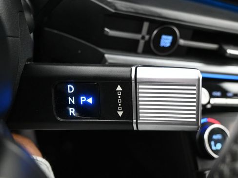 Used 2024 Hyundai Santa Fe Limited FWD image 19