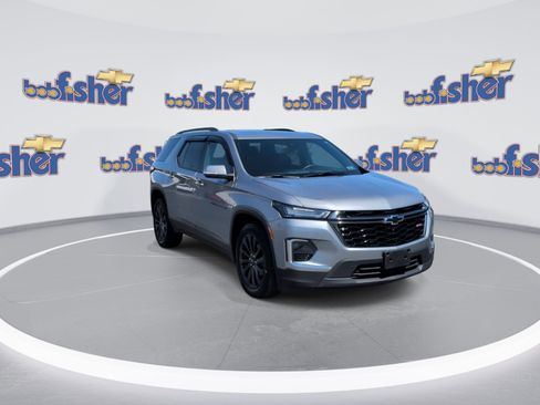 Certified 2023 Chevrolet Traverse RS w/ LPO, Floor Liner Package AWD/4WD image 2
